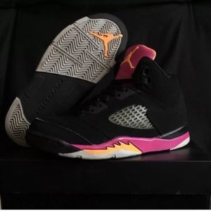 NIKE JORDAN RETRO 2.5Y